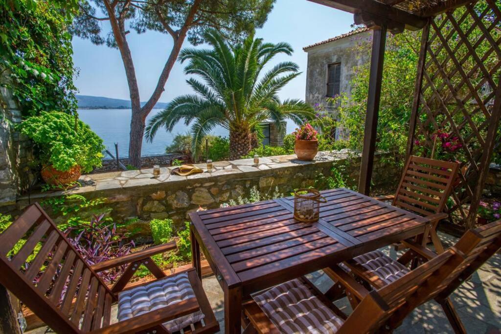 Natali'S Villa By The Sea Kato Gatzea Exterior foto